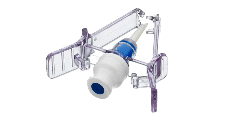 Spike access pin with BD SmartSite™_ISD_2202E-0006